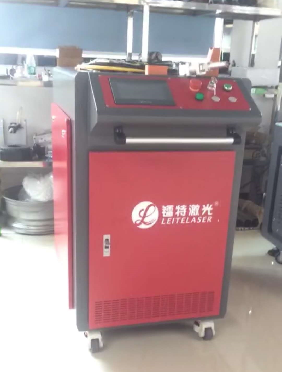 手持式激光焊接机 手持式激光焊接机